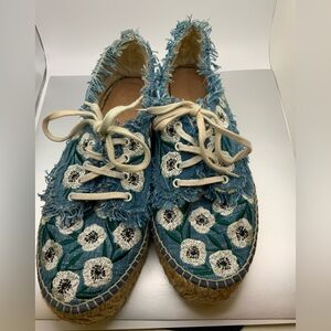 Gorgeous Loeffler Randall Denim and Embroidered Espadrilles/Sneakers - Size 8